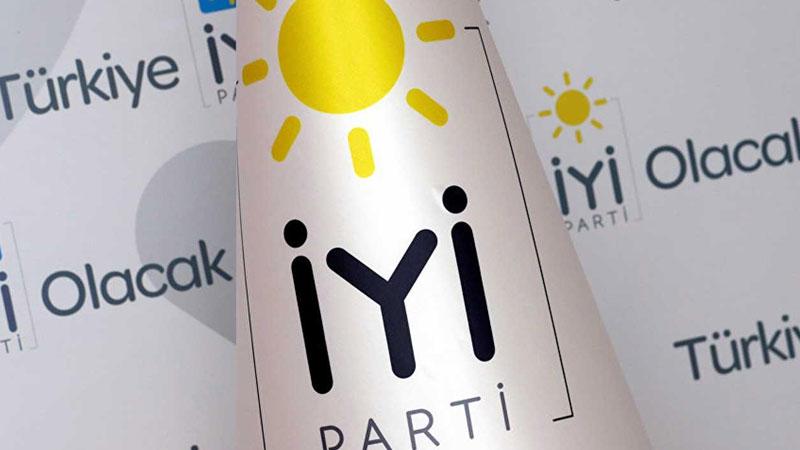 İyi Parti Başkanlık Divanı kongre süreçleriyle ilgili bir toplantı düzenledi.