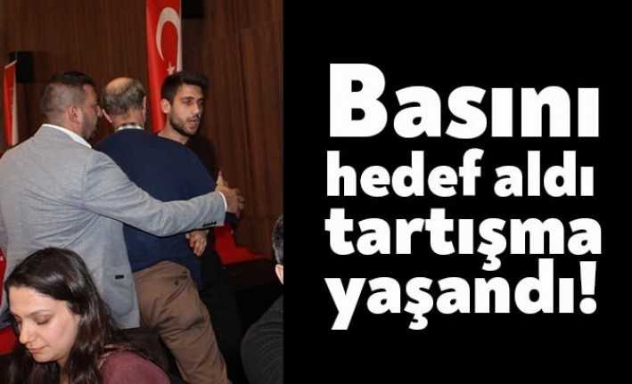 CHP Kocaeli İl Kongresi’nde konuşmacı Şuayip Muti'nin basını hedef alan