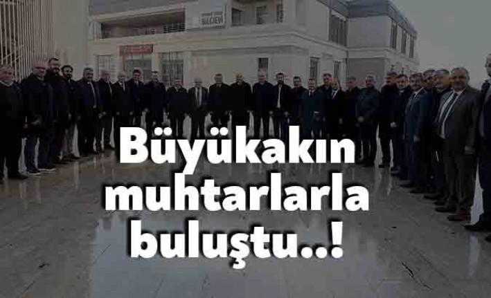 Kocaeli Büyükşehir Belediye Başkanı Tahir Büyükakın kent genelindeki muhtarlarla buluşmalarını