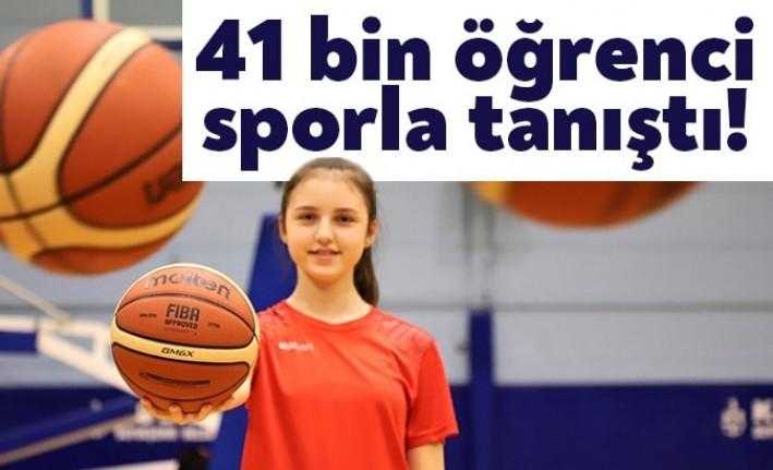 Kocaeli Büyükşehir Belediyesi’nin Ücretsiz Spor Okullarından, kızlarda 20 bin 185
