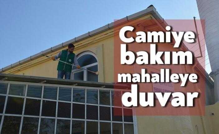 İzmit Belediyesi kentin çeşitli noktalarındaki eksiklikleri tespit edip İzmit’in güzelleştirilmesi