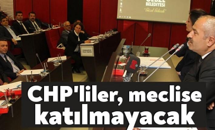 CHP Gebze İlçe Başkanı Gökhan Orhan, korona tedbirlerine rağmen 3
