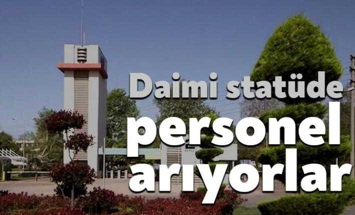 Gebze Teknik Üniversitesi, dört profesör, iki doçent ve beş doktor