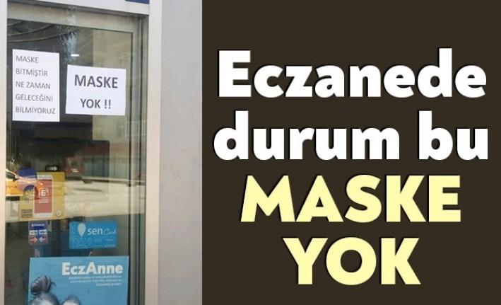 Vatandaşların ücretsiz maskelerini Sağlık Bakanlığı'ndan gelen kodlarla eczanelerden alabileceğinin ilan
