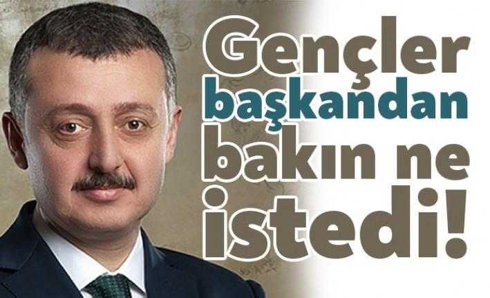 Sosyal medya sitesi Twitter üzerinden kampanya başlatan KOÜ’lü bir genç,