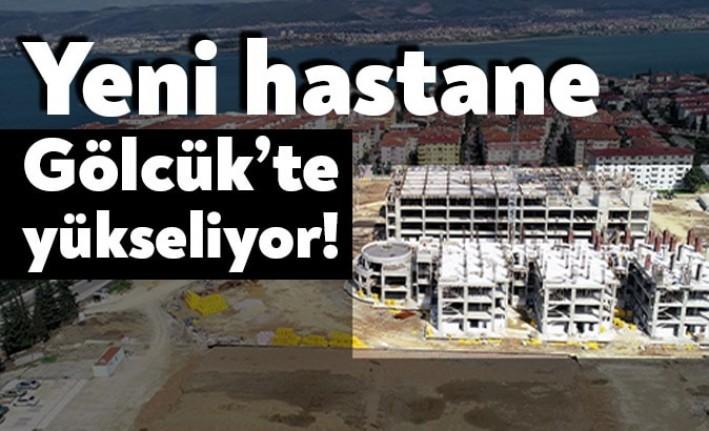 Gölcük'te eski Migros'un olduğu alanda inşa edilen yeni devlet hastanesi