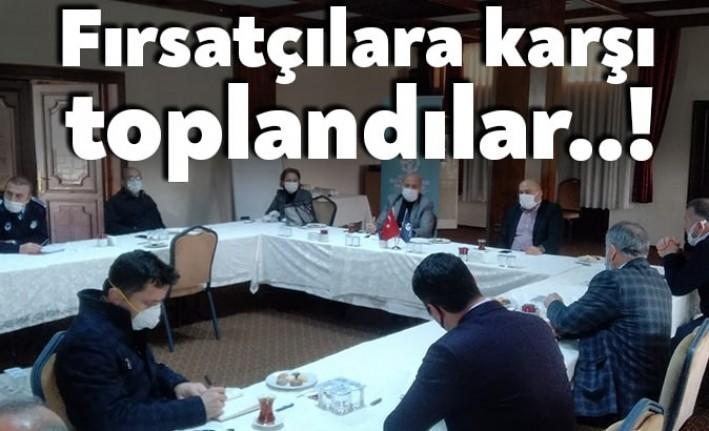 İzmit Sekapark Otel’de Kocaeli İl Ticaret Müdürlüğü, Büyükşehir Belediyesi Zabıta