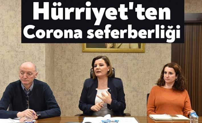 İzmit Belediye Başkanı Av. Fatma Kaplan Hürriyet, başkan yardımcıları ve
