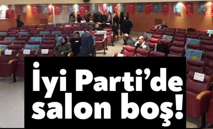 İyi Parti İzmit İlçe Kongresi bugün Yunus Emre Kültür
