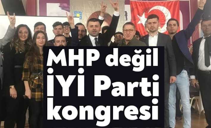 İYİ Parti Kartepe İlçe Kongresi’nde Haluk Tamyüksel, tek aday olarak