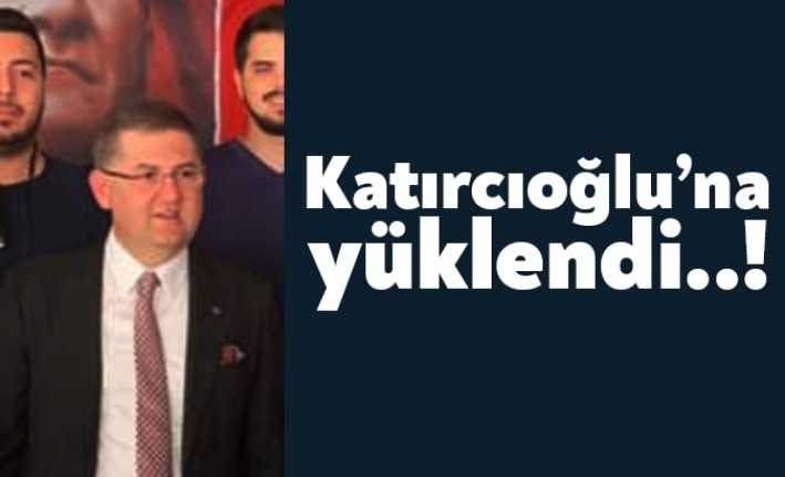 CHP Kocaeli İl Kadın Kolları Kongresi’nde konuşan CHP Kocaeli İl