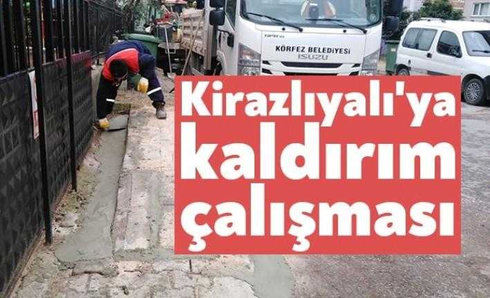 Körfez Belediyesi, Kirazlıyalı sahilinde bozulan kaldırımları yeniledi.