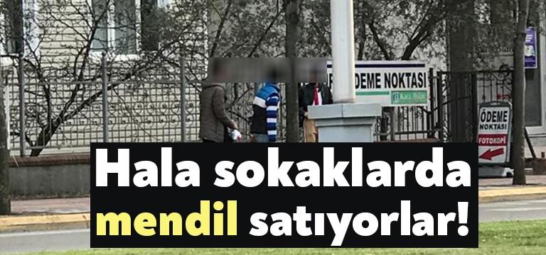 Koronavirüs tedbirleri kapsamında birçok iş yeri kapatıldı. Şu an kalabalıkların