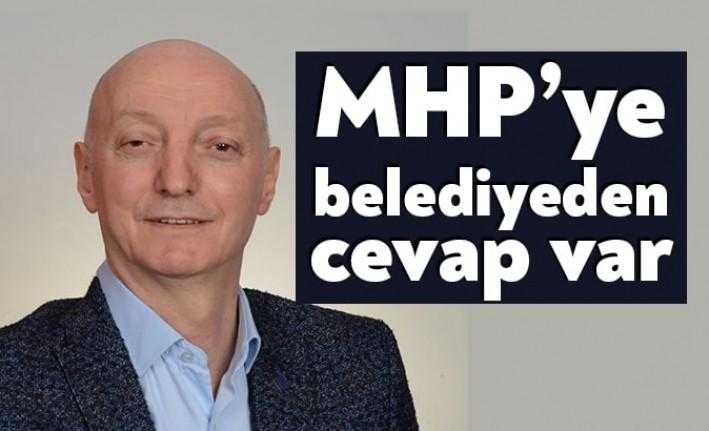 İzmit Belediye Başkan Yardımcısı Ünal Özmural, MHP'li İlker Kazan'ın eleştirilerine