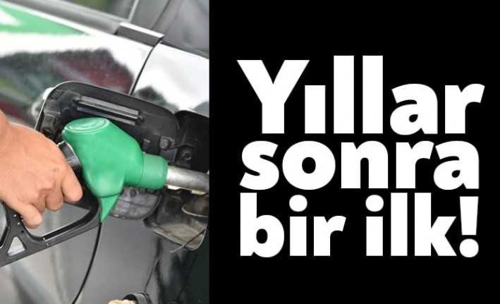 Benzine yapılan 51 kuruşluk indirimle birlikte bir litre motorinin fiyatı
