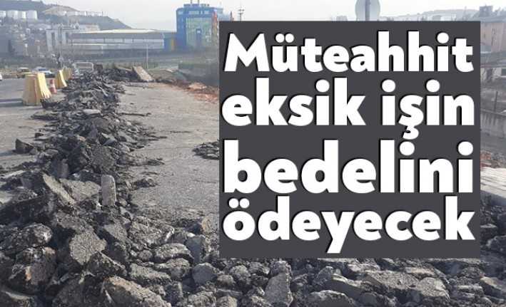 Henüz iki ay önce asfaltı atılan ancak çatlayan ve asfaltı