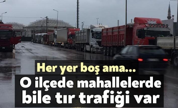 Koronavirüs tedbirleri kapsamında insan ve araç trafiği neredeyse durma noktasına