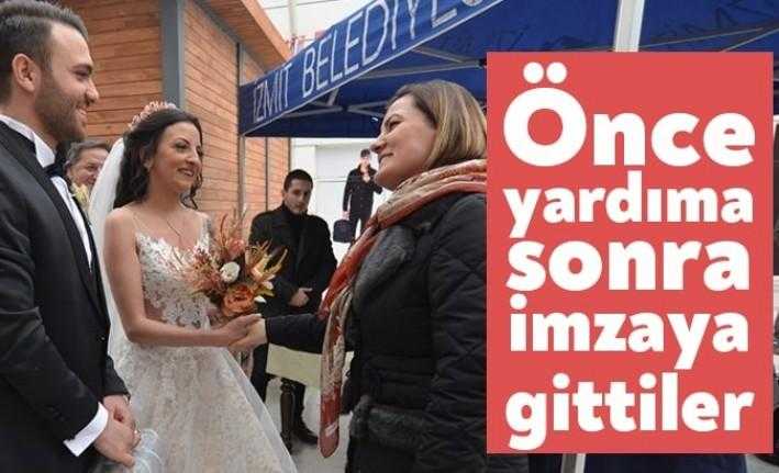 İzmit Belediyesi’nin Elazığ için başlattığı yardım kampanyasınınmerkezi Dolphin Yunus Emre