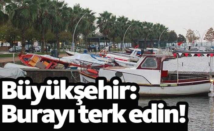 Kocaeli’nin Başiskele ilçesinde bulunan kayıkçılara, Kocaeli Büyükşehir Belediyesi tarafından