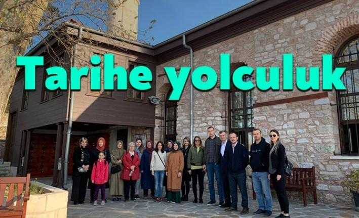 İzmit Belediyesi tarafından vatandaşların yaşadıkları kenti daha yakından tanımaları için