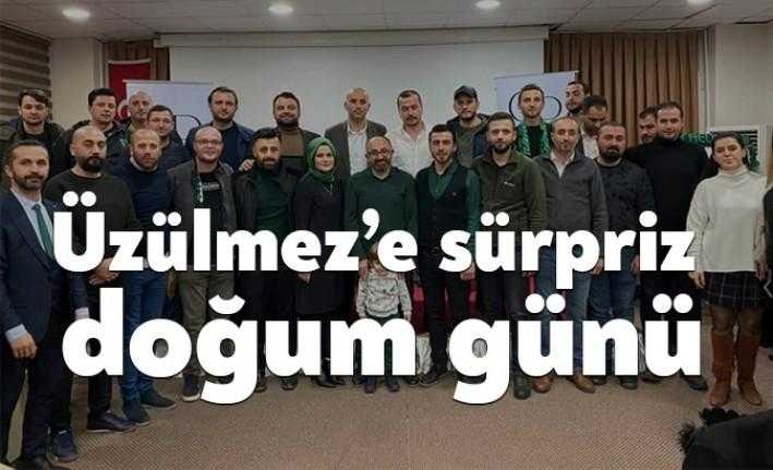 Kocaelispor Başkanı Hüseyin Üzülmez’in doğum günü, Genç İzmitliler Derneği tarafından