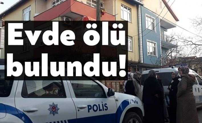 Kartepe İstasyon Mahallesi’nde evde yalnız yaşayan kadın oğlu tarafından hareketsiz