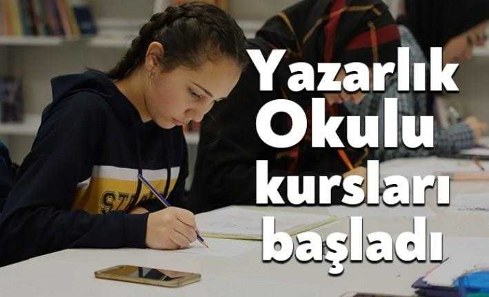 Kılavuz Gençlik Modeli çerçevesinde her yıl yapılan Yazarlık Okulu, bu