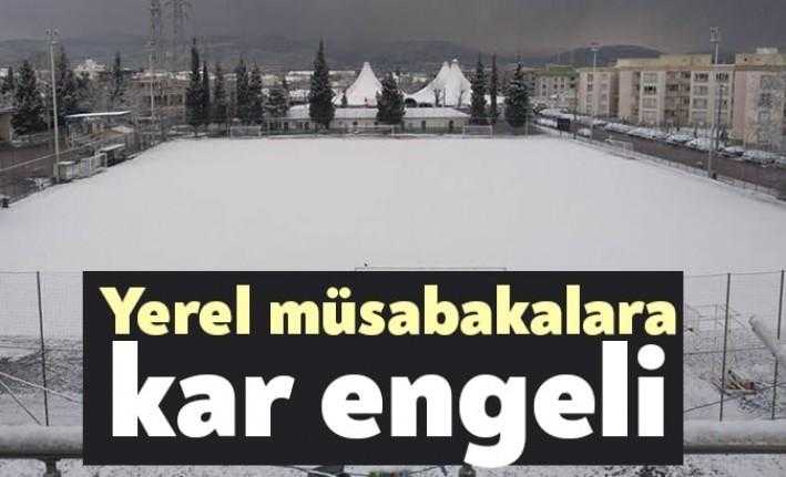 Kocaeli'de iki gündür etkisini gösteren kar yağışı nedeniyle yerel müsabakalar