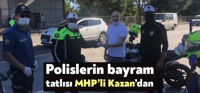 MHP İzmit Belediye Meclis Üyesi İlker Kazan, Ramazan Bayramı’nın birinci