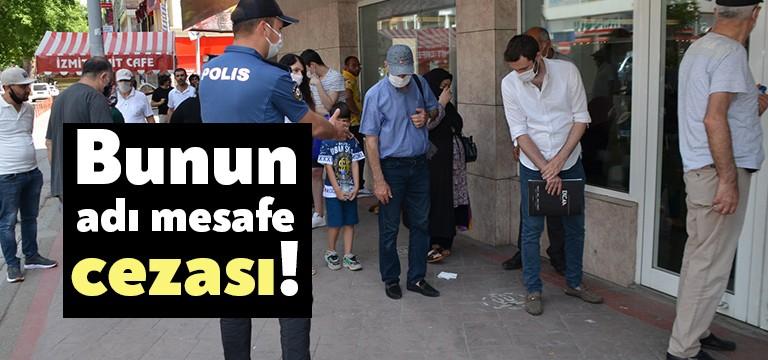 Emniyet Genel Müdürlüğü koordinesinde yurt genelinde “Huzurlu Sokaklar” uygulaması gerçekleştirildi.