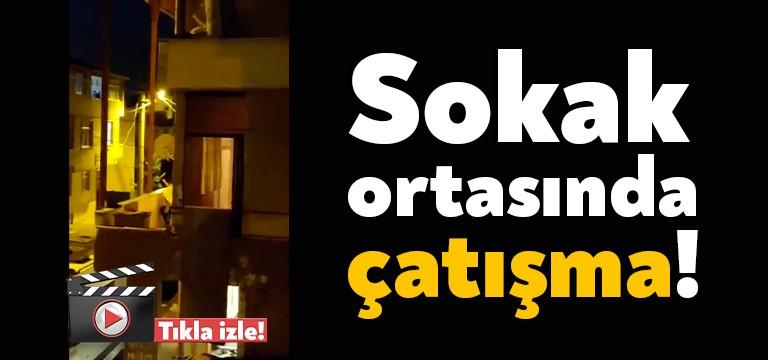 Kocaeli’nin Gebze ilçesinde sokak ortasında silahlı çatışma yaşandı. Hava ateş