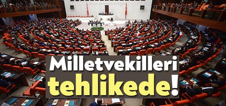 Meclis Başkanlığı‘ndan yapılan bilgilendirmeye göre; basın koridorunda görev yapan garsona
