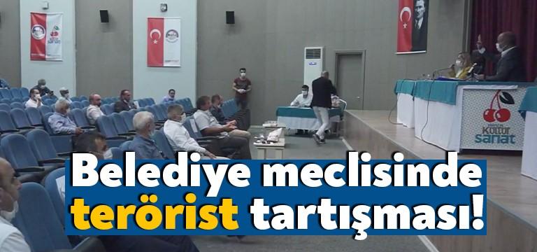 Körfez Belediyesi’nin temmuz ayı meclis toplantısı bugün gerçekleştirildi. Toplantıda gazetecilerle