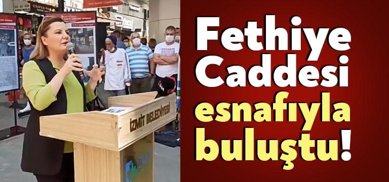 İzmit Belediye Başkanı Av. Fatma Kaplan Hürriyet, Fethiye Caddesi esnafıyla