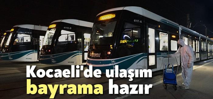 Kocaeli Büyükşehir Belediyesi bünyesinde hizmet veren otobüsler ve tramvaylar bayrama