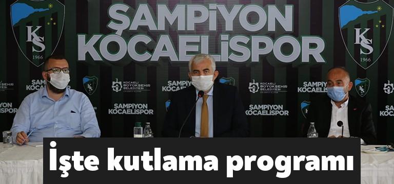 Kocaelispor şampiyonluk kutlamaları için bugün Kocaelispor Başkanı Hüseyin Üzülmez, Kocaeli