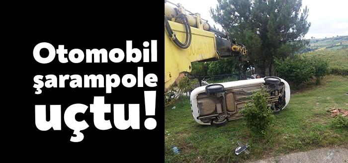 Kandıra Kocakaymaz Mahallesinde kontrolden çıkarak şarampole devrilen otomobilin sürücüsü yaralandı.