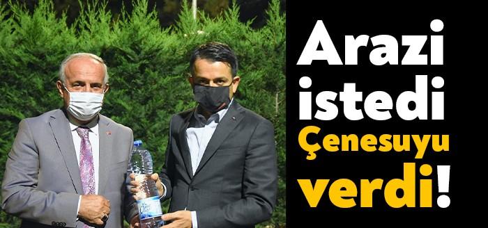 Derince’de hizmete sunulması planlanan projelerle ilgili Ankara’da bir dizi ziyaretlerde