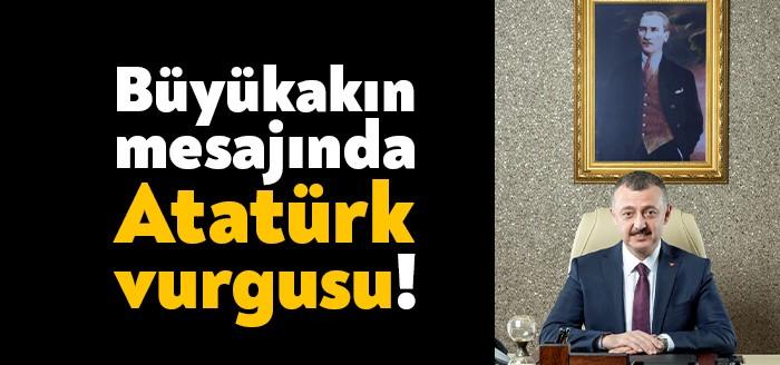 Kocaeli Büyükşehir Belediye Başkanı TAhir Büyükakın 30 Ağustos Zafer Bayramı'yla