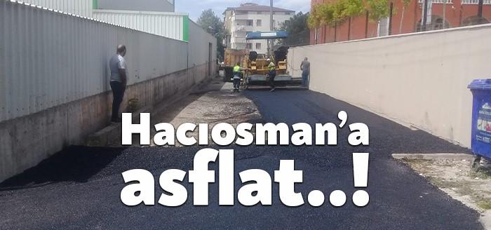 Körfez Belediyesi Fen İşleri Müdürlüğü ekipleri, ilçe genelinde asfalt çalışmalarına