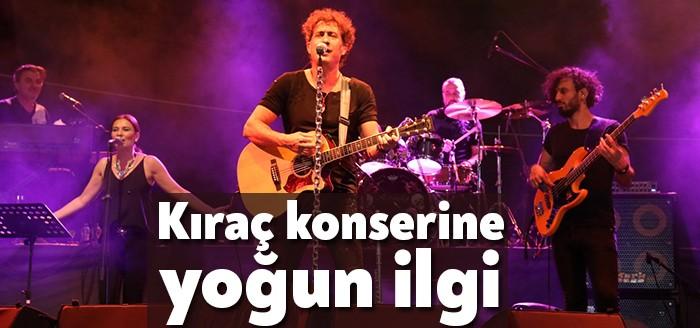 Milli İrade Meydanı’nda düzenlenen Kıraç konserini Koronavirüs salgını nedeni ile
