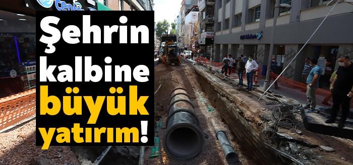 Kocaeli Büyükşehir Belediyesi'nin İzmit Alemdar Caddesi'ndeki çalışmaları iki vardiya halinde