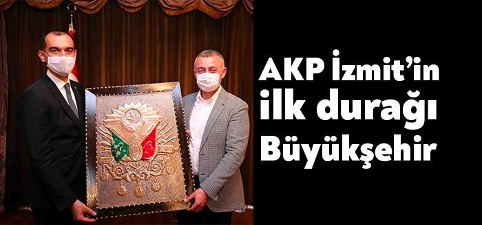Yeniden AKP İzmit İlçe Başkanlığı koltuğuna oturan Ali Güney yönetimiyle
