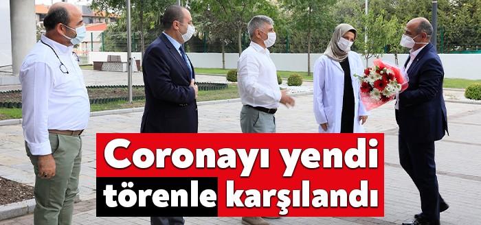 Covid-19 testi pozitif çıkan ve uygulanan tedaviyle virüsü yenen Körfez