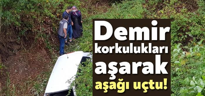 Kartepe Uzuntarla’da kontrolden çıkan otomobilin yol kenarındaki demir korkulukları aşarak