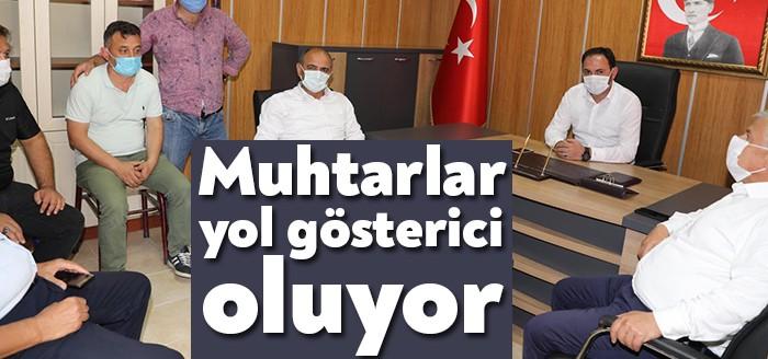 Körfez Belediye Başkanı Şener Söğüt, kent merkezindeki muhtarlık binalarına yapılan