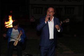 izmitinmuhtarlarinaizmitbelediyesindensarisudaunutulmazbirgece 9