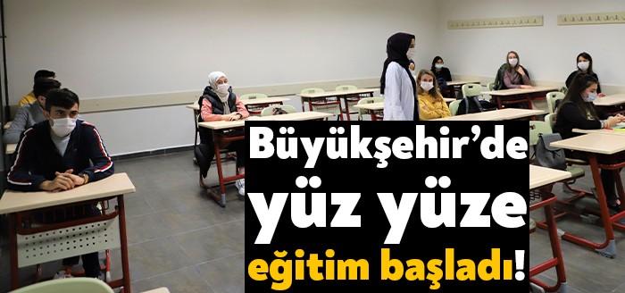 Akademi Lise’ler yüz yüze eğitimlere MEB tavsiyeleri doğrultusunda 12. sınıflar