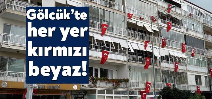 Donanma Kenti Gölcük'te cumhuriyetimizin ilanının 97. yıldönümü bir dizi etkinlikle