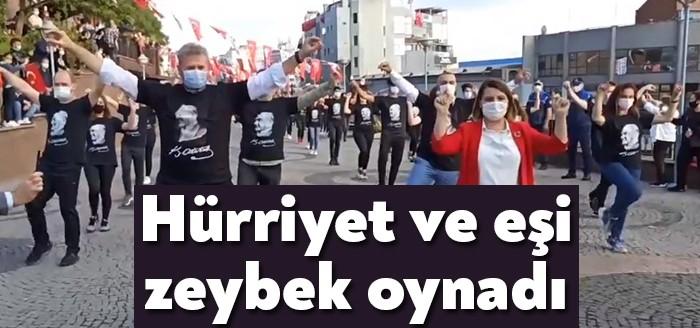 İzmit Belediyesi, 29 Ekim Cumhuriyet Bayramı Zeybek Gösterisi'nde İzmit Belediye